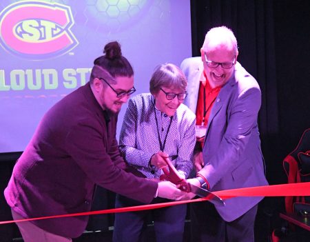 SCSU Esports celebrates opening of new Huskies Esports Arena