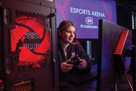 SCSU Esports levels up with new facilities, leadership 