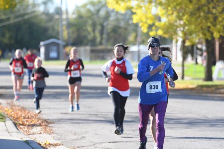 Paws on the Pavement 5K set to return during Homecoming 2023