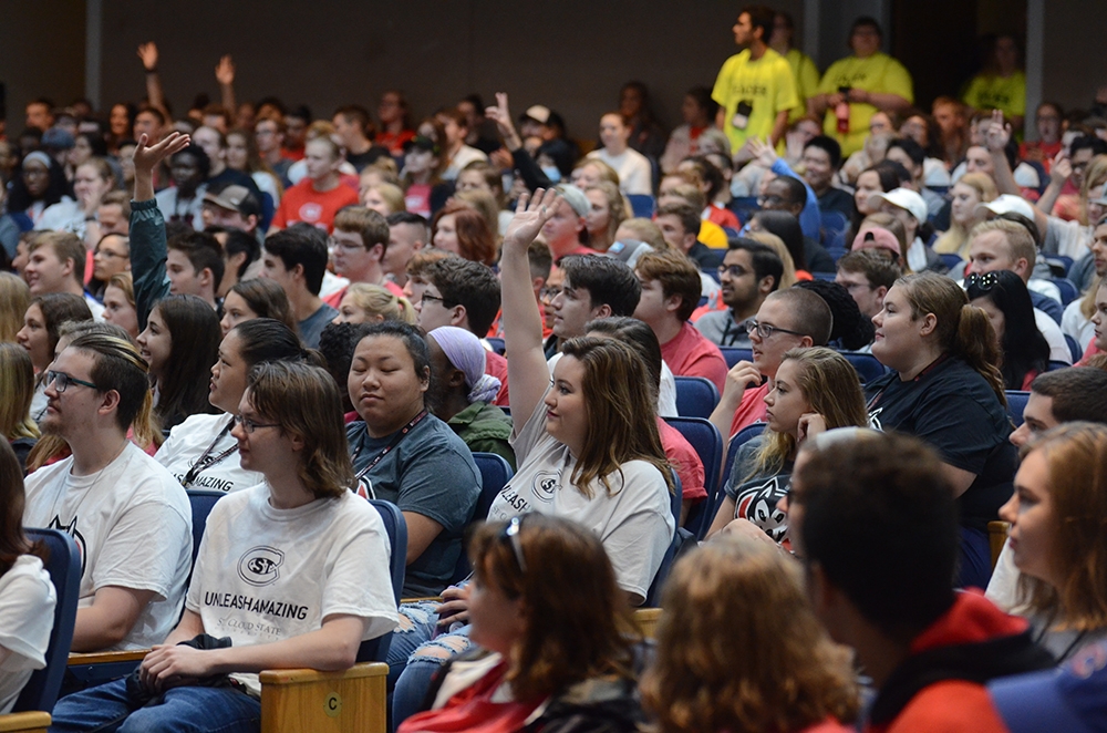 Students filling up the seats in Ritche Auditorium